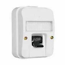 32A, Surface D.P Switch W/O Link